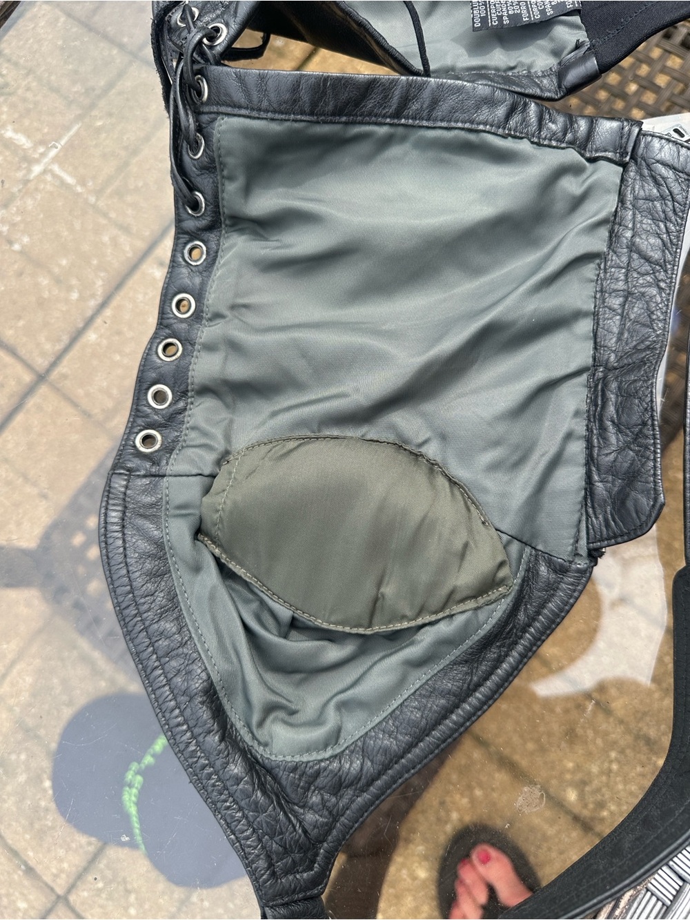 Harley-Davidson Black Leather Lace-Up Biker Vest - Picture 7 of 9